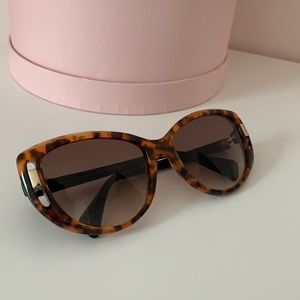 Alexander McQueen Tortoiseshell Cat Eye Sunglasses